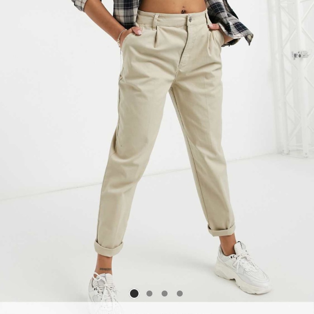 Classic Tan Women's Petite Chino Pants
